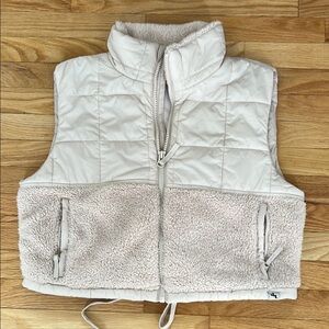 Target White and Cream Quilted Fleece Vest